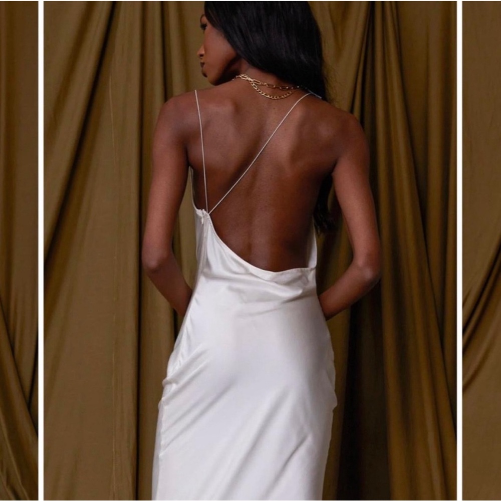 12th Tribe White Midi Dress - Picture 2 of 4